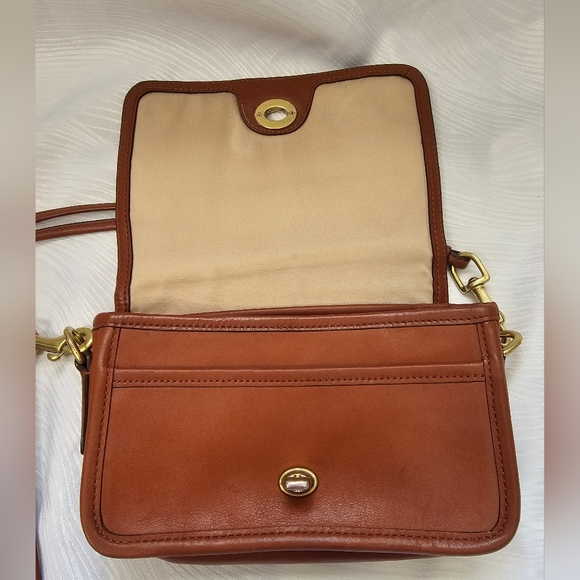 Coach Penny Brown Leather Crossbody Bag 2012 - Picture 6 of 13